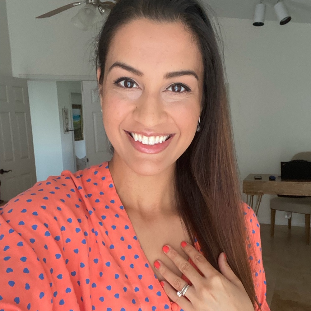 Meet your Posher, Saira